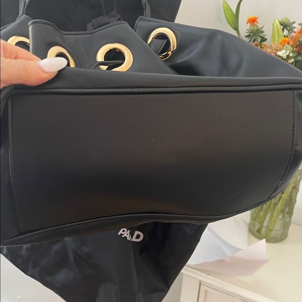 Karl Lagerfeld Black Leather Drawstring Bucket Bag - Picture 10 of 16